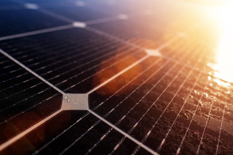 Installazione pannelli Sun Earth: solo il meglio per i clienti Sienergy