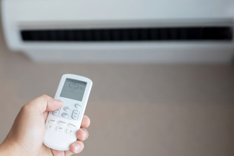 Impianti fotovoltaici e caldo: una guida per un’estate fresca