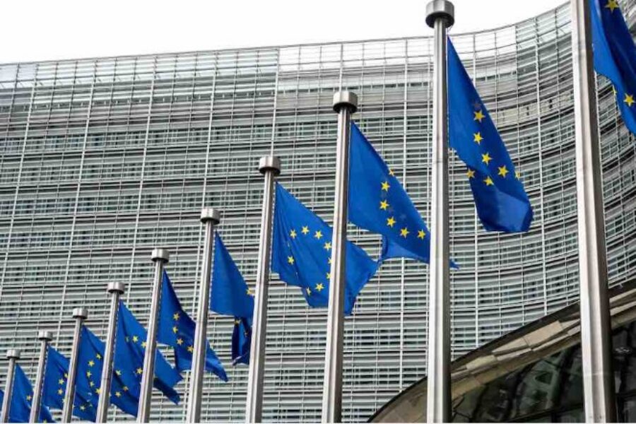 Inverter cinesi e da mercati “ad alto rischio” esclusi da fondi UE: la novità